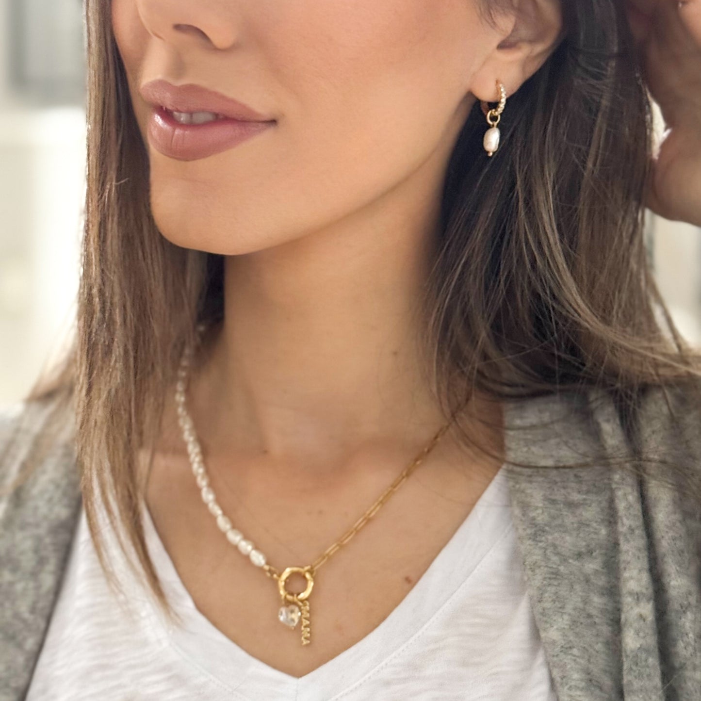 Mama Pearl Necklace