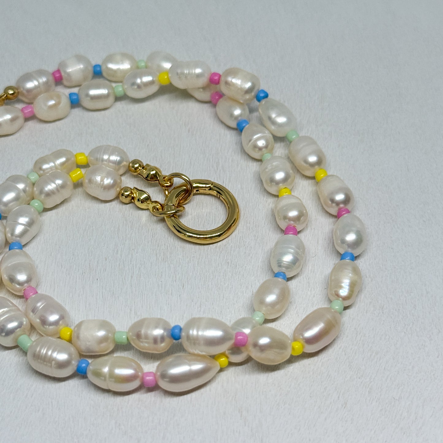 Pastel Pearl Carabiner Chain