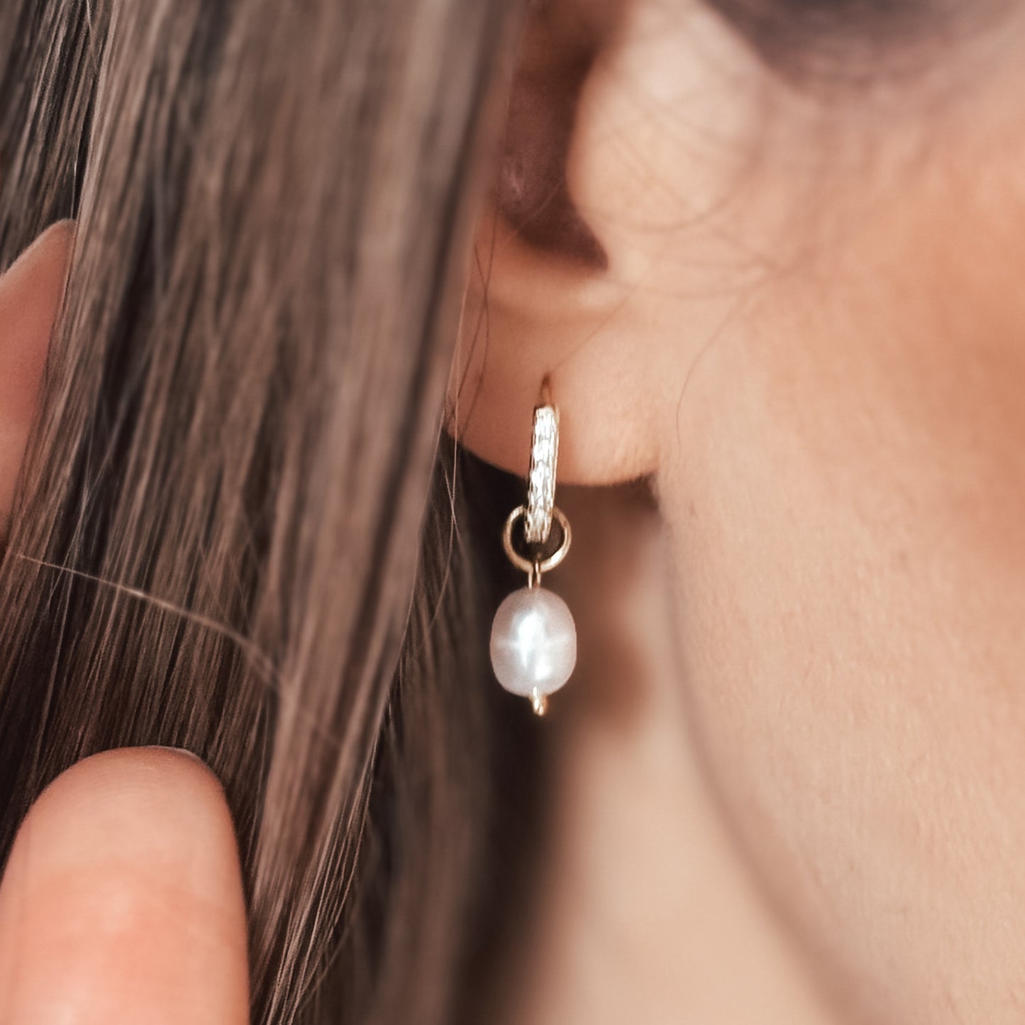Freshwater Pearl Earrings