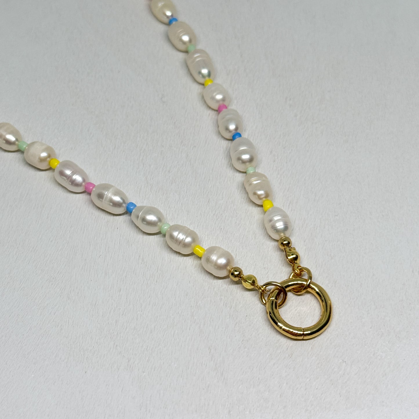 Pastel Pearl Carabiner Chain