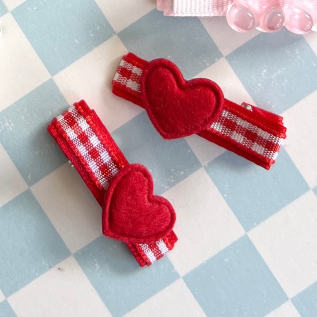 Mini Merry Heart Clips